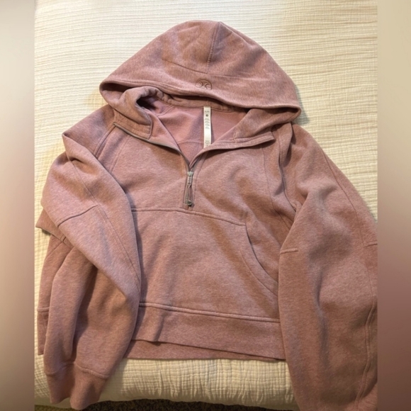 lululemon athletica Sweaters - Lululemon Scuba Half-zip